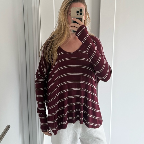 Brandy Melville Red and White Striped Long Sleeve Top - Picture 1 of 5